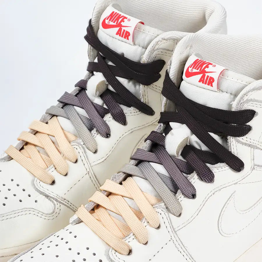 paire de lacets de couleur en dégradé Vanilla beige de la marque Sweetlaces