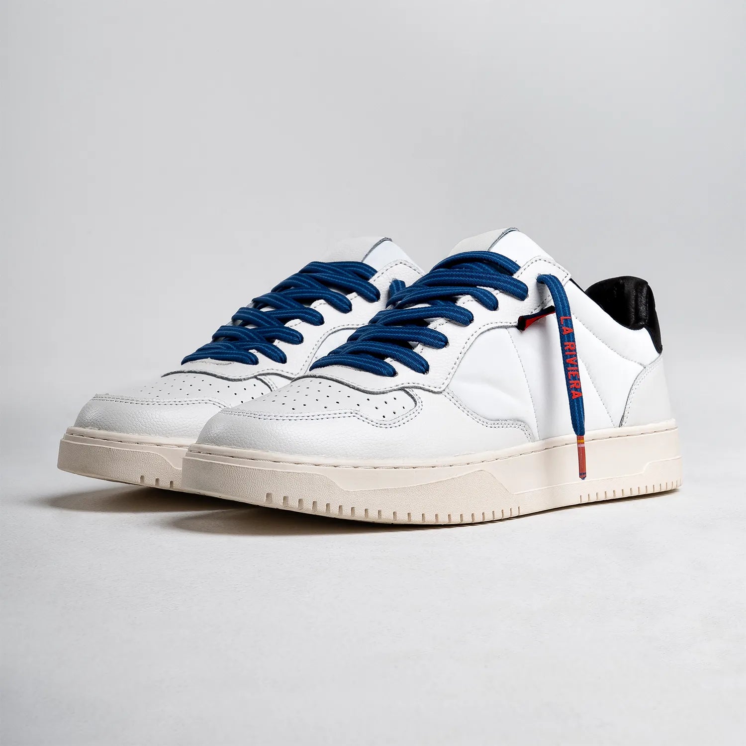 Sweetlaces Pop's: OGCN Third 2025/26