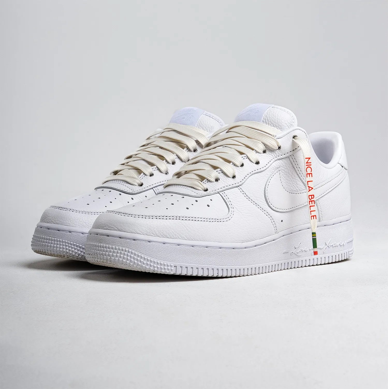 Sweetlaces Pop's: OGCN Away 2025/26